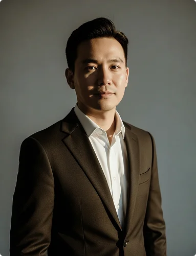 Adrian Liang